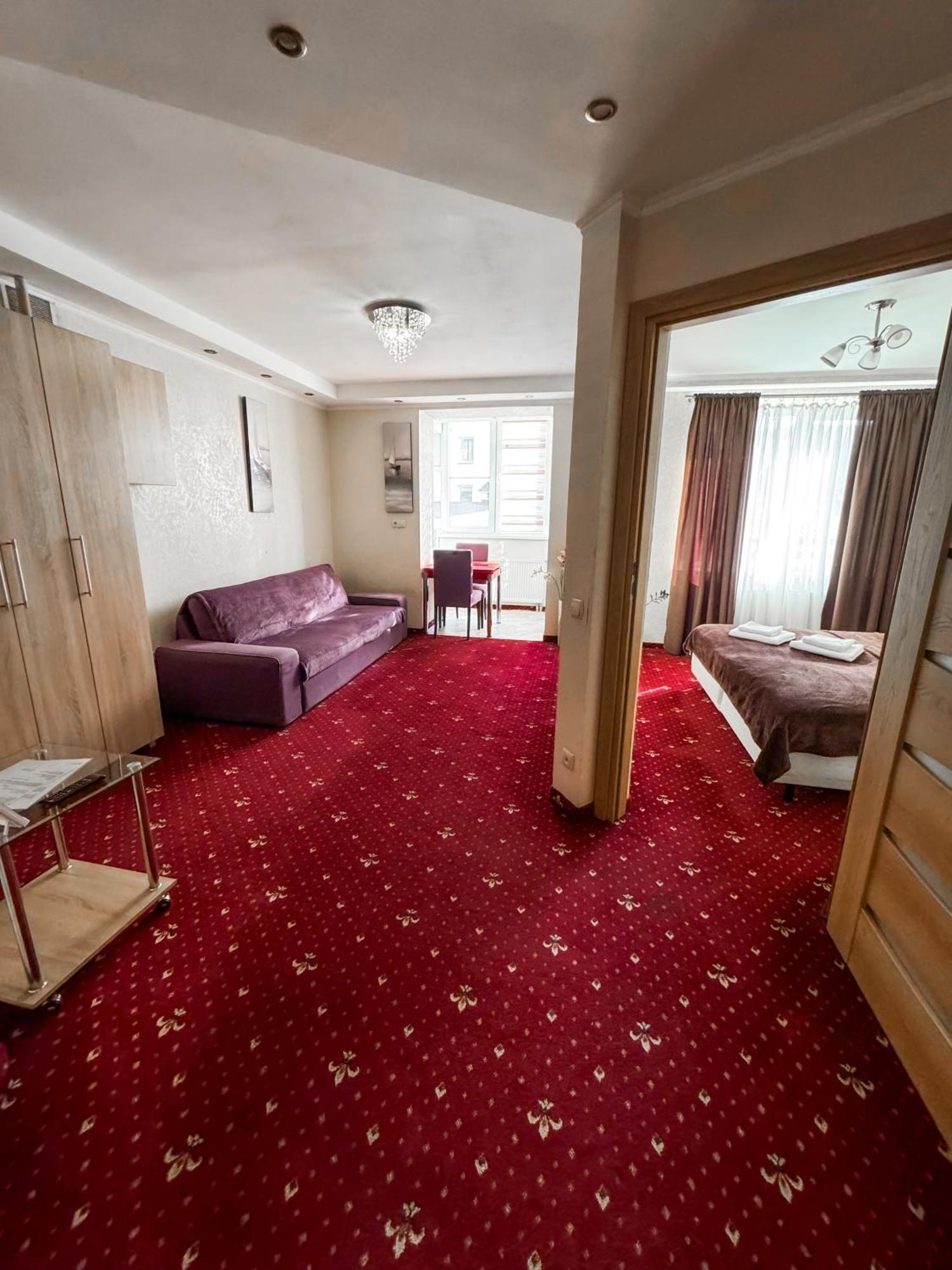 Apartments Deluxe ايفانو - فرانكيفسك المظهر الخارجي الصورة