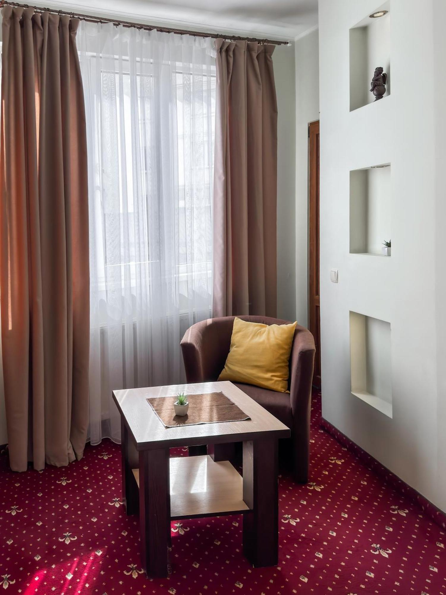 Apartments Deluxe ايفانو - فرانكيفسك المظهر الخارجي الصورة