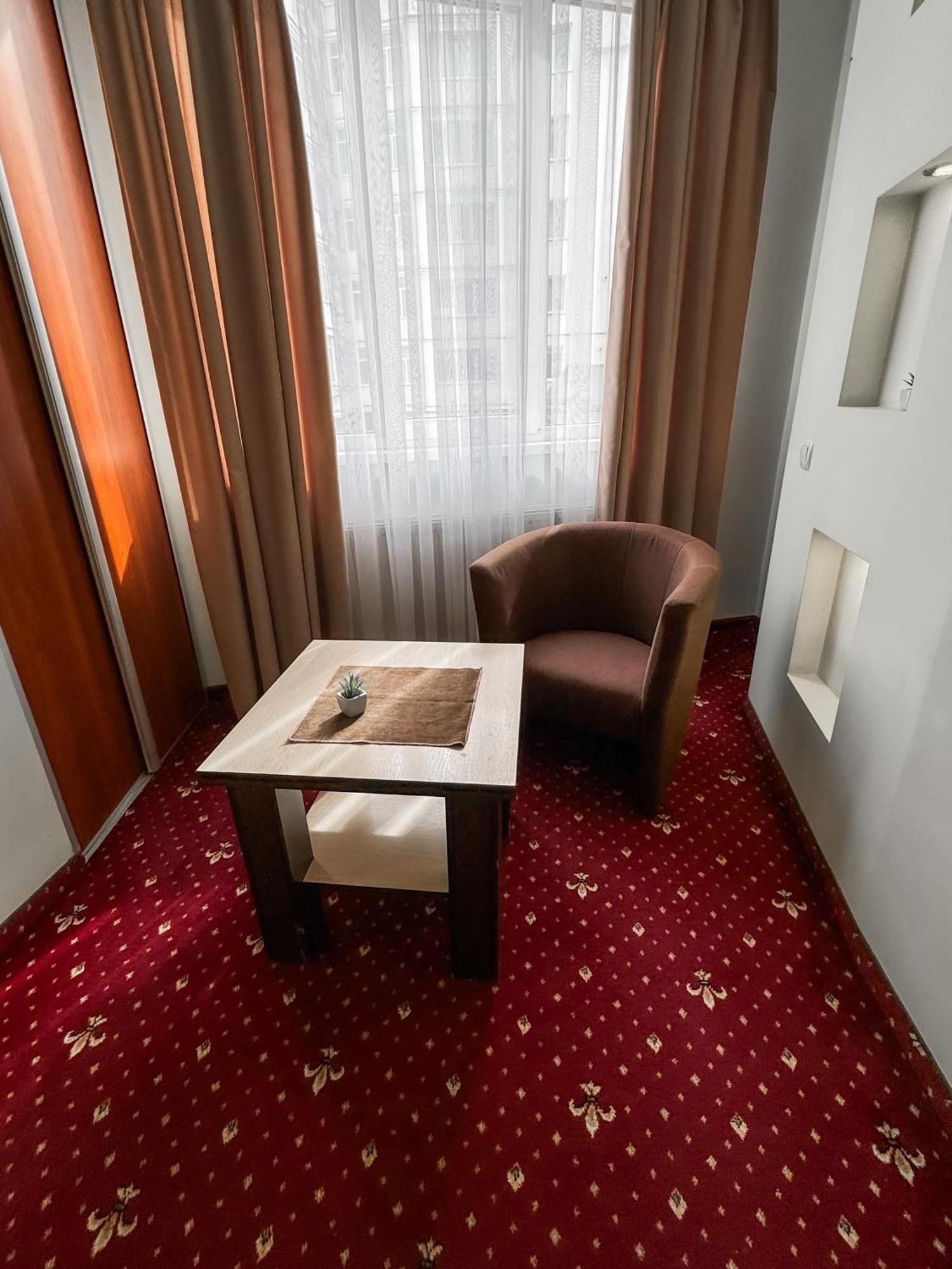 Apartments Deluxe ايفانو - فرانكيفسك المظهر الخارجي الصورة